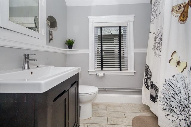 584 Centre Street, Boston, MA 01230