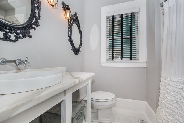 584 Centre Street, Boston, MA 01230