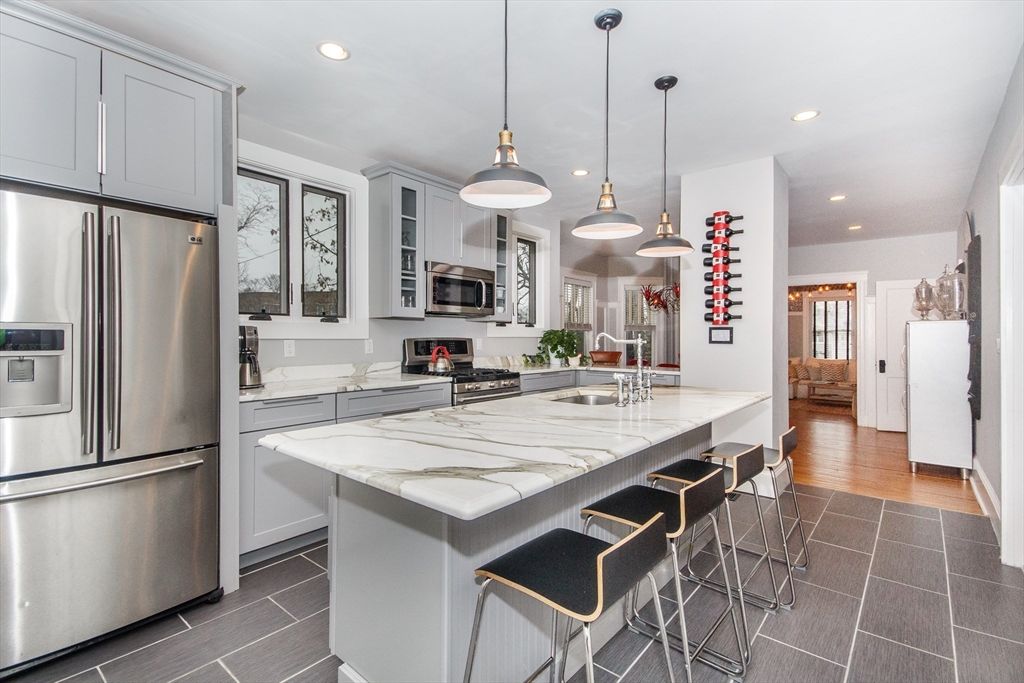 584 Centre Street, Boston, MA 01230