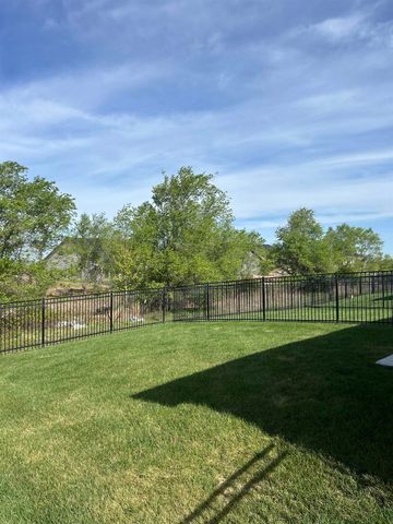 5513-5515 N Sandkey Ct, Wichita, KS 67204