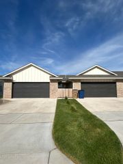 5513-5515 N Sandkey Ct, Wichita, KS 67204