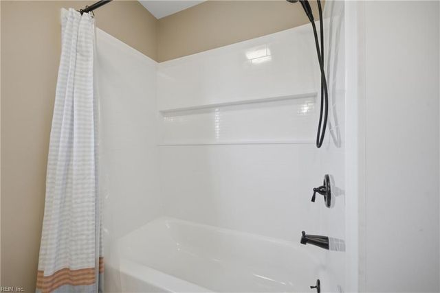 608 Hessian RD, Virginia Beach, VA 23462