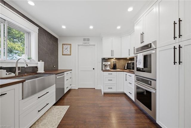 608 Hessian RD, Virginia Beach, VA 23462
