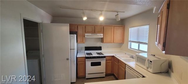 4555 SAHARA Avenue 252, Las Vegas, NV 89104