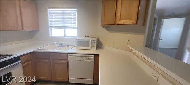 4555 SAHARA Avenue 252, Las Vegas, NV 89104