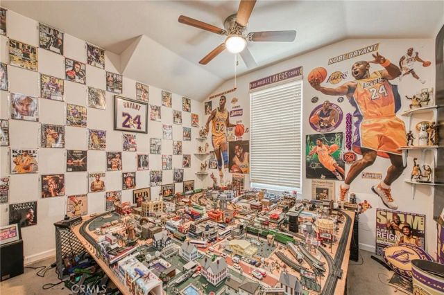 4605 W Javier, Fresno, CA 93722