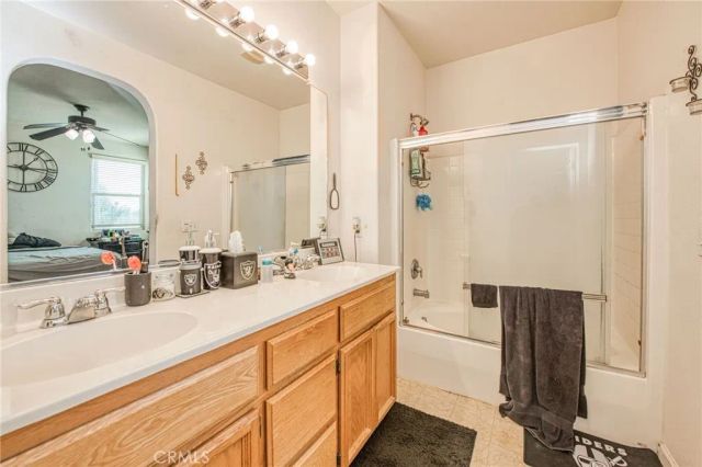 4605 W Javier, Fresno, CA 93722