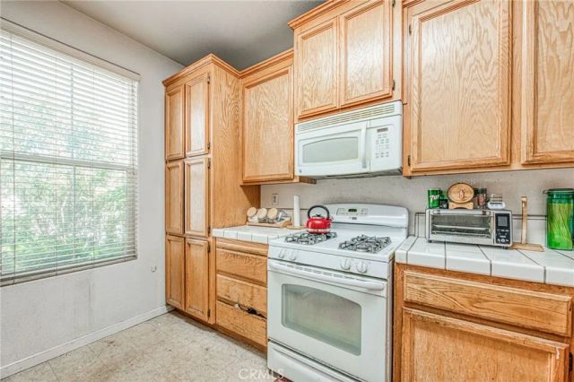 4605 W Javier, Fresno, CA 93722