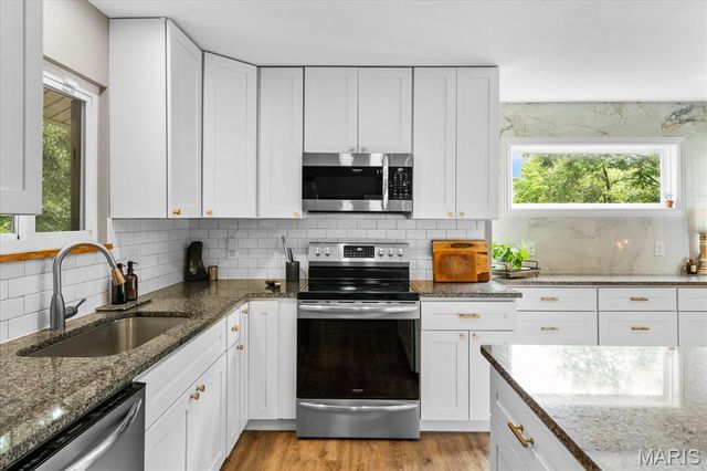 470 Oak Hill Drive, Lake St Louis, MO 63367