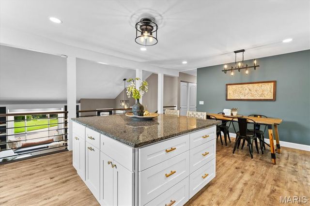 470 Oak Hill Drive, Lake St Louis, MO 63367