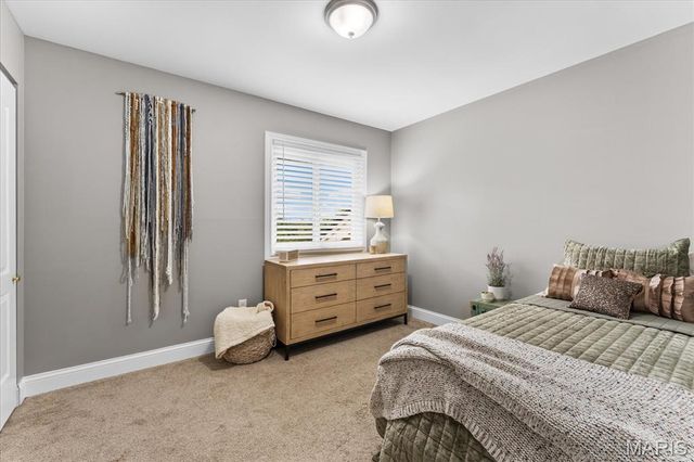 470 Oak Hill Drive, Lake St Louis, MO 63367