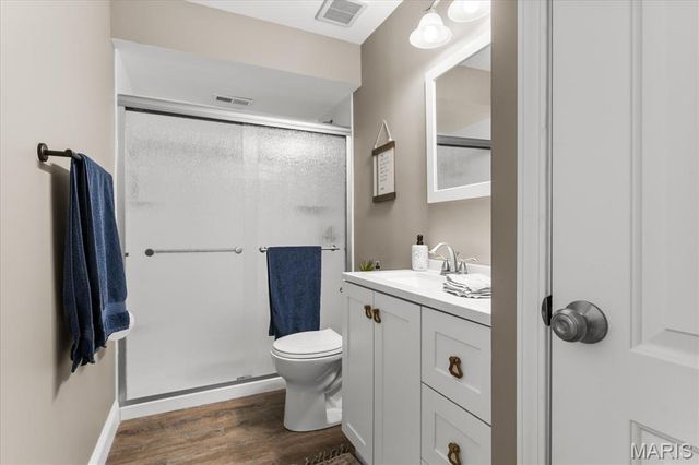 470 Oak Hill Drive, Lake St Louis, MO 63367