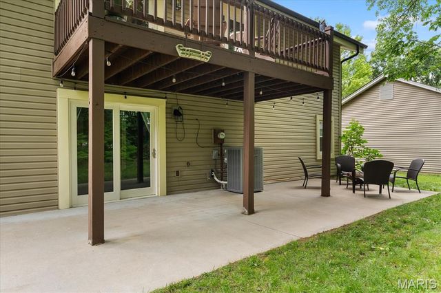 470 Oak Hill Drive, Lake St Louis, MO 63367