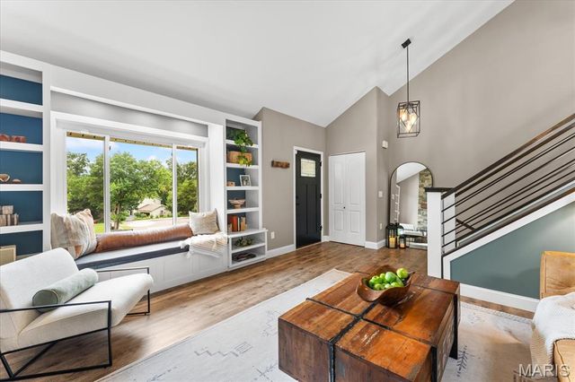 470 Oak Hill Drive, Lake St Louis, MO 63367