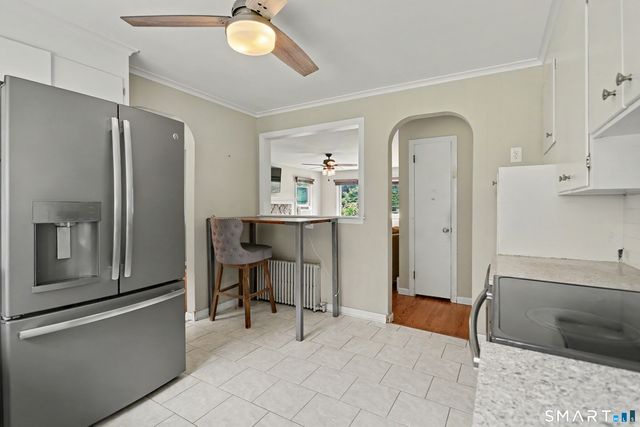 8 Bungay Terrace, Seymour, CT 06483