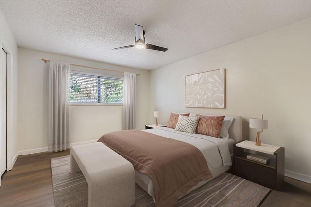 521 Dennis DR, Round Rock, TX 78664