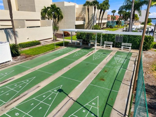 7700 SUN ISLAND DRIVE S 202, South Pasadena, FL 33707