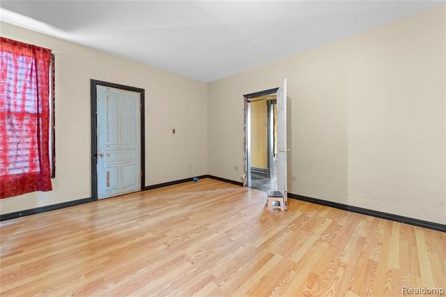 3003 E Grand Boulevard, Detroit, MI 48202