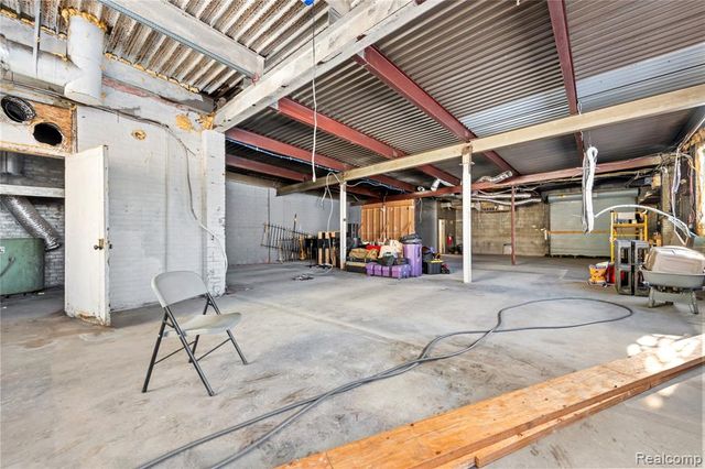 3003 E Grand Boulevard, Detroit, MI 48202