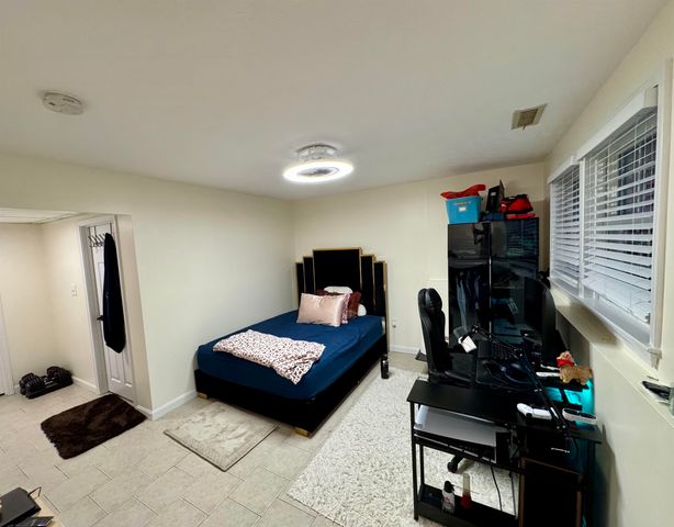 103 Derryfield Court, Manchester, NH 03104