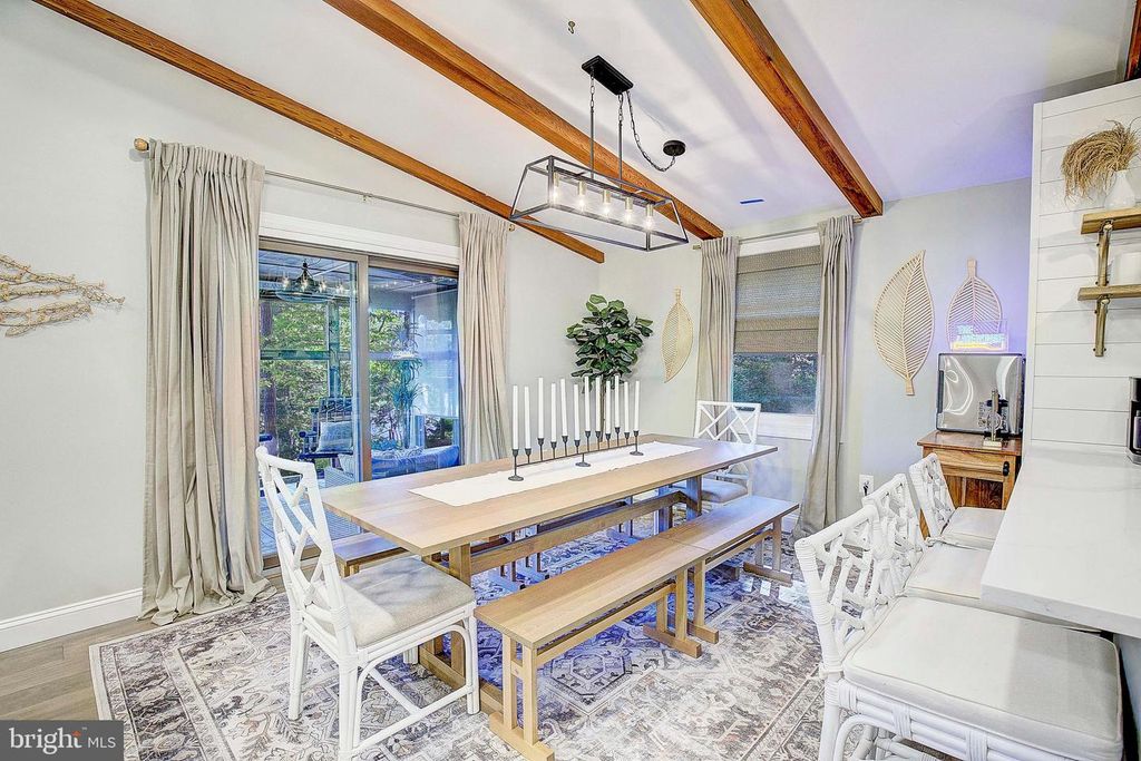 Image 20 of property listing at 13148 RIVER VIEW DR, Lusby, MD 20657