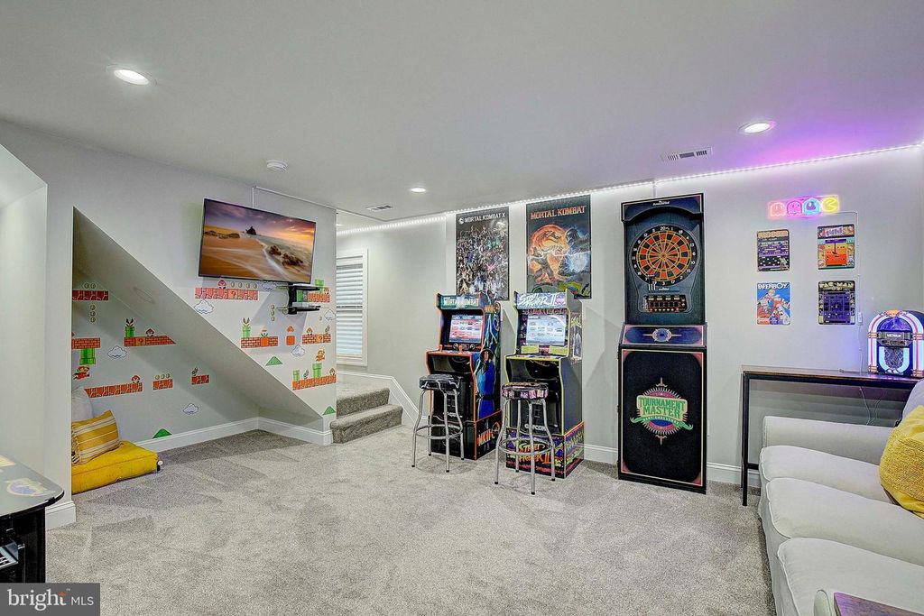 Image 26 of property listing at 13148 RIVER VIEW DR, Lusby, MD 20657