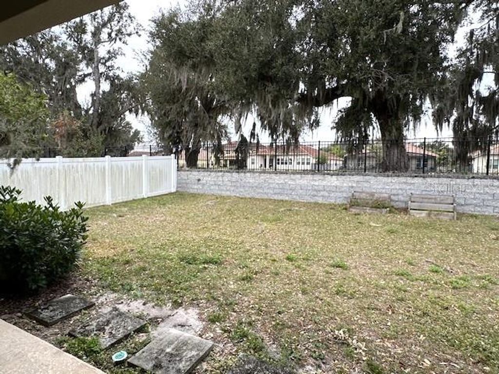 Image 13 of property listing at 3860 ROSE MALLOW DRIVE, Kissimmee, FL 34746