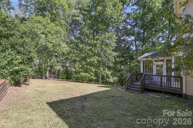 410 Whitefriars Lane, Matthews, NC 28105