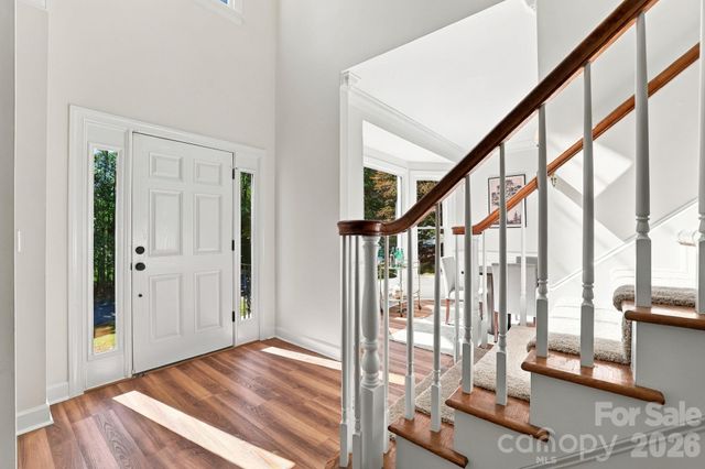 410 Whitefriars Lane, Matthews, NC 28105