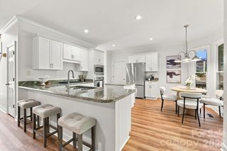 410 Whitefriars Lane, Matthews, NC 28105