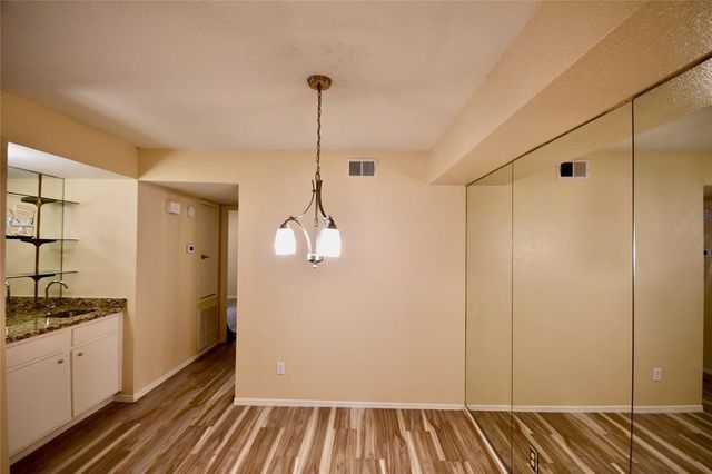 1818 Augusta Drive 4, Houston, TX 77057