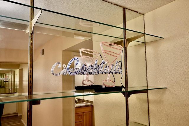 1818 Augusta Drive 4, Houston, TX 77057