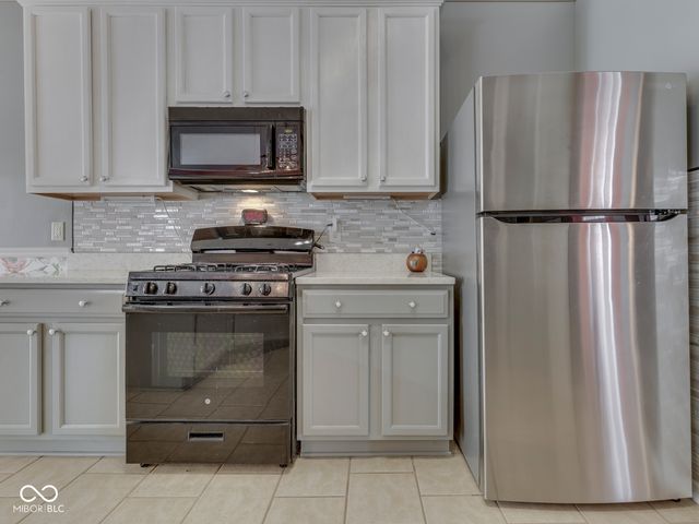 12774 Raiders Boulevard, Fishers, IN 46037