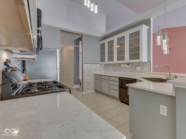 12774 Raiders Boulevard, Fishers, IN 46037