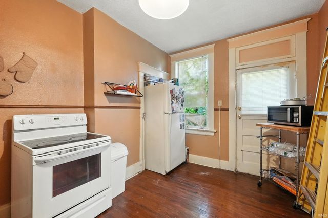 1814 College Street, Fort Wayne, IN 46802