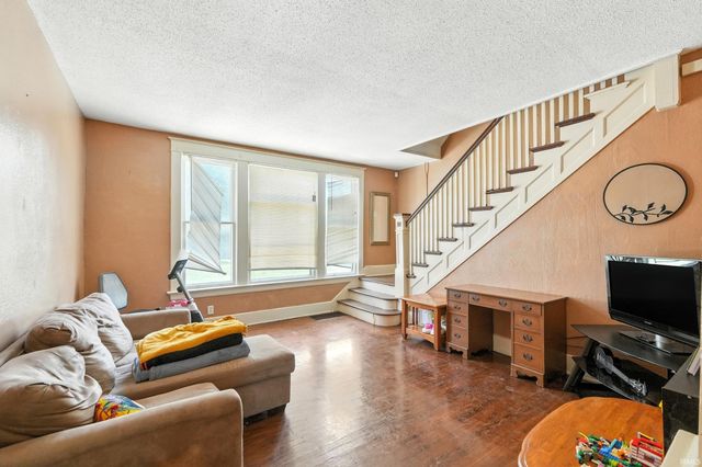 1814 College Street, Fort Wayne, IN 46802