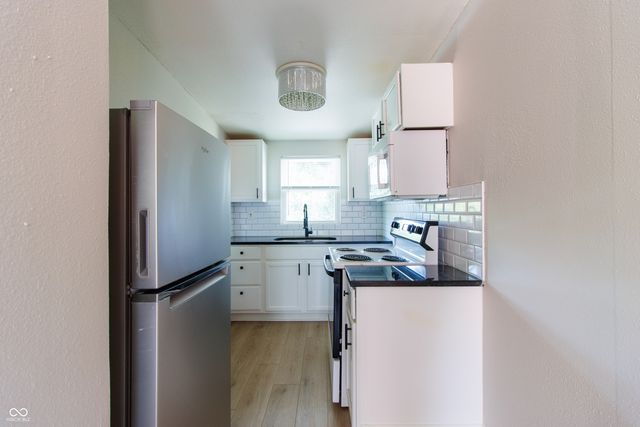 1546 E 10th Street, Indianapolis, IN 46201