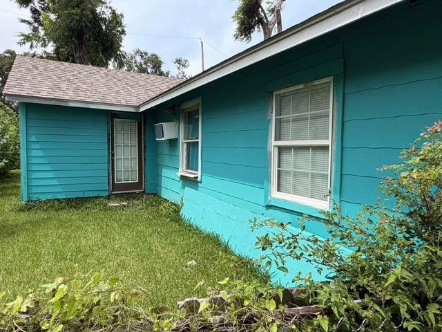 3226 Arkansas Street, Baytown, TX 77520