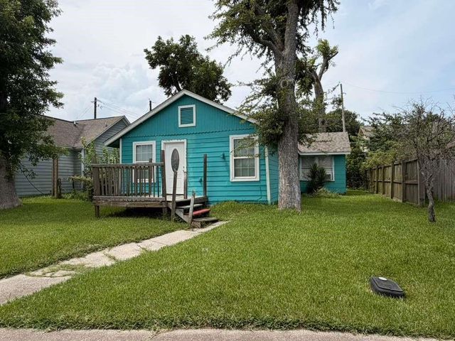 3226 Arkansas Street, Baytown, TX 77520