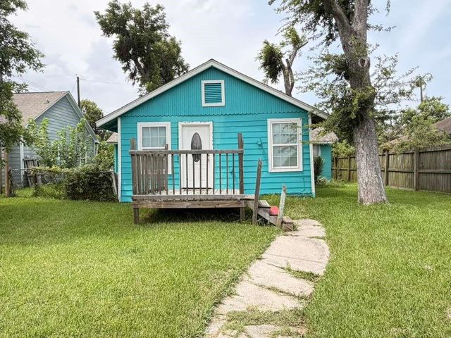 3226 Arkansas Street, Baytown, TX 77520