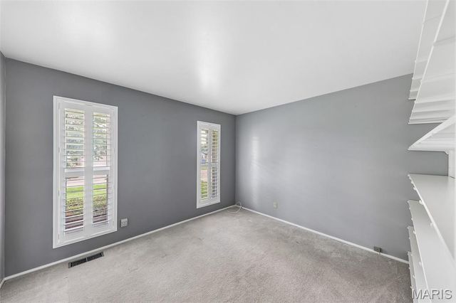 2850 Firelight Drive, St Louis, MO 63129