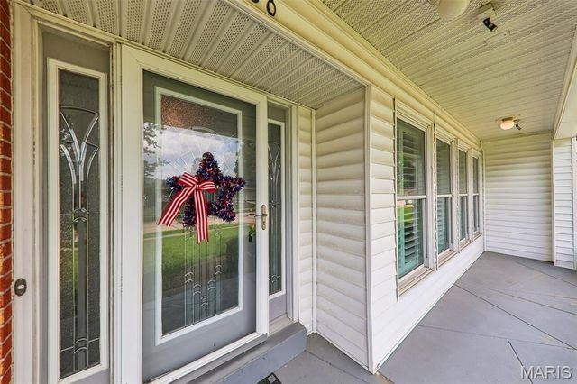 2850 Firelight Drive, St Louis, MO 63129