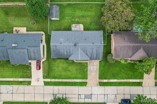 2850 Firelight Drive, St Louis, MO 63129