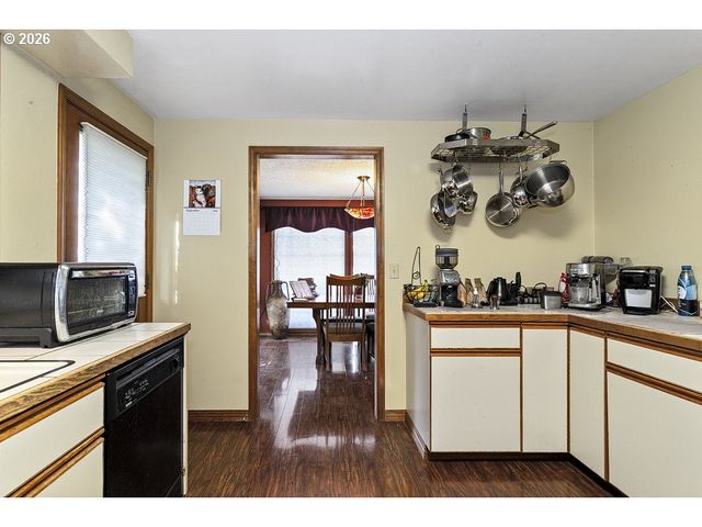 2805 Sw BRIXTON Ave, Gresham, OR 97080