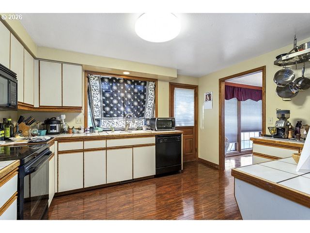 2805 Sw BRIXTON Ave, Gresham, OR 97080