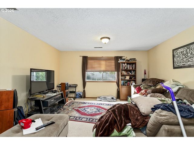 2805 Sw BRIXTON Ave, Gresham, OR 97080
