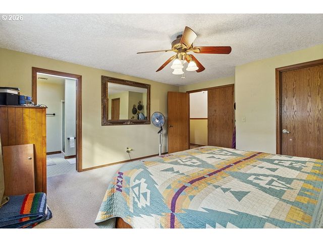 2805 Sw BRIXTON Ave, Gresham, OR 97080
