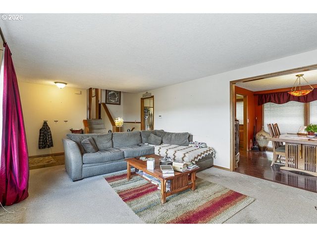 2805 Sw BRIXTON Ave, Gresham, OR 97080
