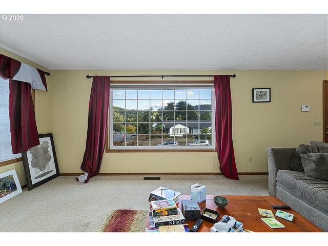 2805 Sw BRIXTON Ave, Gresham, OR 97080
