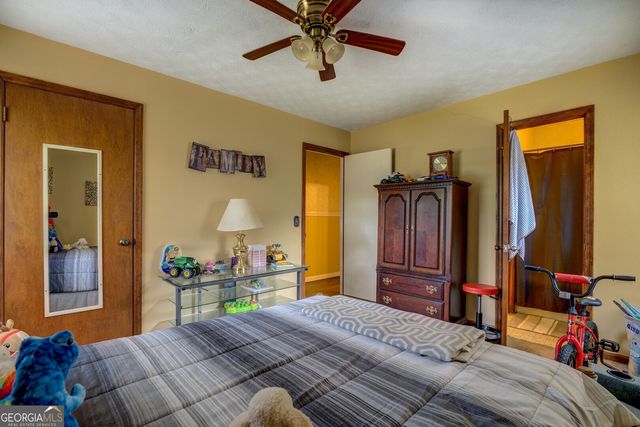 810 Sage Lane NW, Conyers, GA 30012